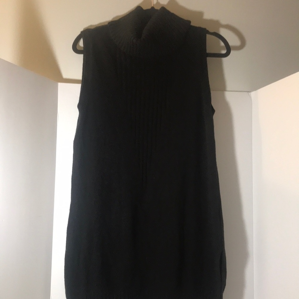 White House Black Market sweater size S black knit tunic